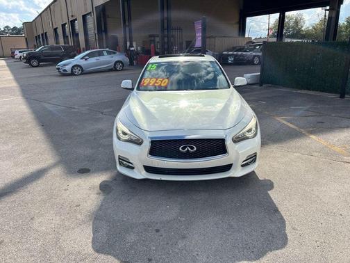 2015 INFINITI Q50 Premium