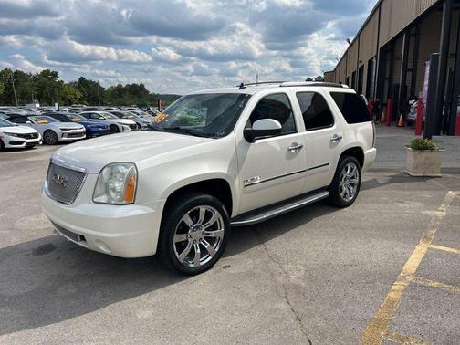 2011 GMC Yukon Denali