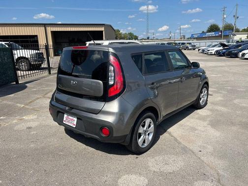 2017 Kia Soul Base