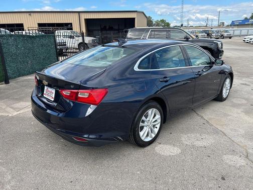 2017 Chevrolet Malibu 1LT