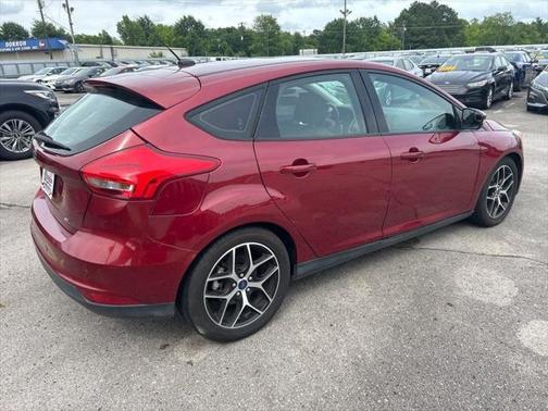 2017 Ford Focus SEL