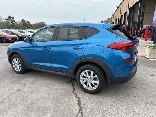 2019 Hyundai TUCSON SE