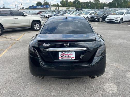 2012 Nissan Maxima SV