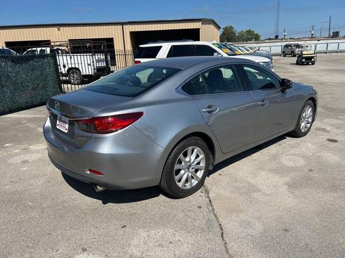 2015 Mazda Mazda6 i Sport