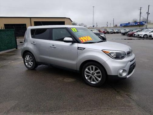2017 Kia Soul +