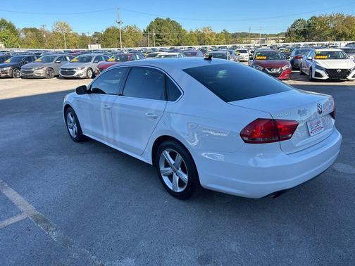 2015 Volkswagen Passat 1.8T Limited Edition