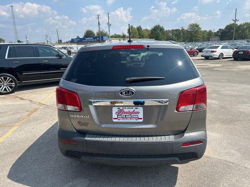 2013 Kia Sorento LX