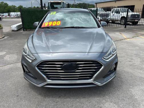2018 Hyundai SONATA SE