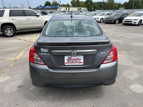 2019 Nissan Versa 1.6 SV