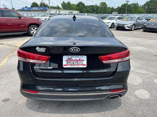 2018 Kia Optima LX