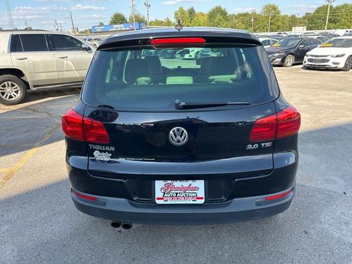 2014 Volkswagen Tiguan Auto SE