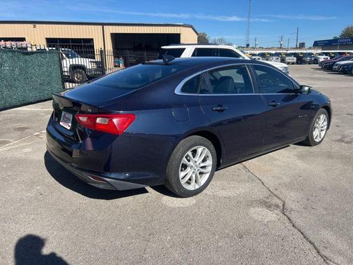 2017 Chevrolet Malibu 1LT