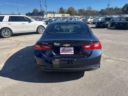 2017 Chevrolet Malibu 1LT