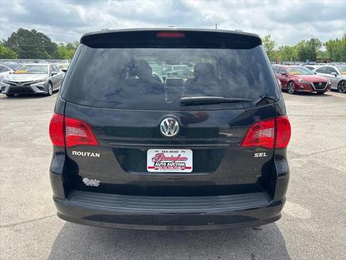 2009 Volkswagen Routan SEL