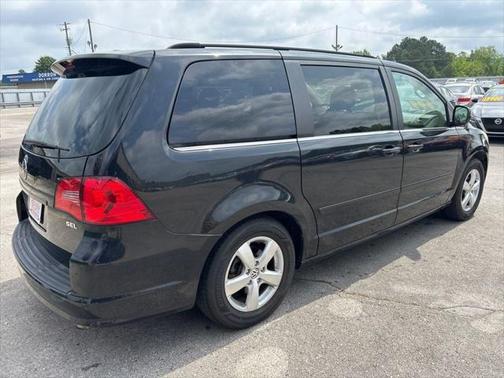 2009 Volkswagen Routan SEL