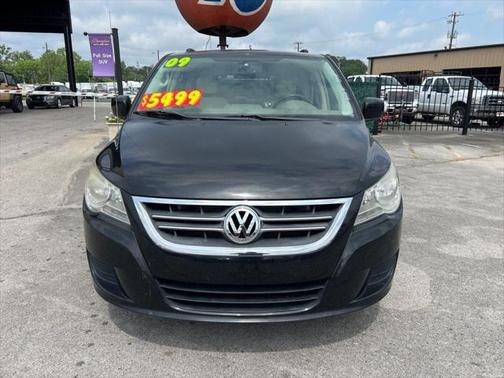 2009 Volkswagen Routan SEL