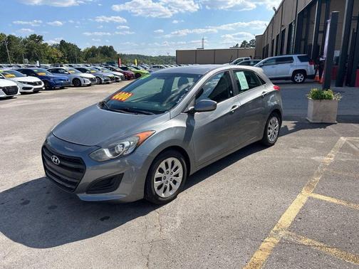 2017 Hyundai Elantra GT Base