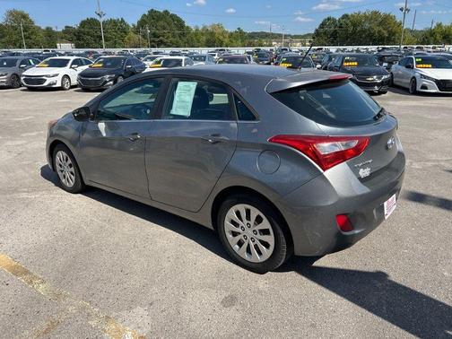 2017 Hyundai Elantra GT Base