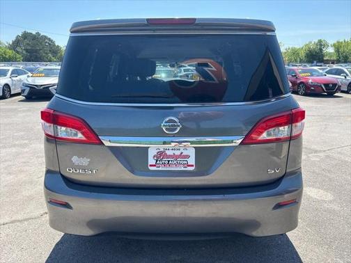 2016 Nissan Quest S