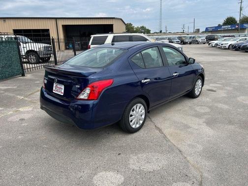 2018 Nissan Versa 1.6 SV