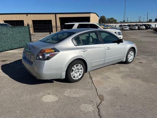 2010 Nissan Altima 2.5 S