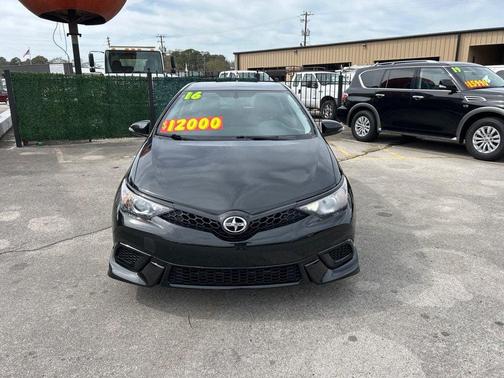 2016 Scion iM 5dr Hatchback Manual