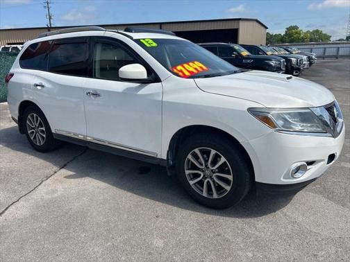 2013 Nissan Pathfinder SL