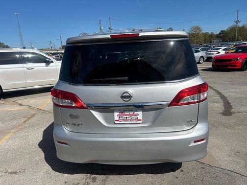 2016 Nissan Quest S