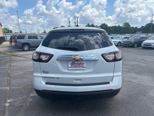 2017 Chevrolet Traverse LS
