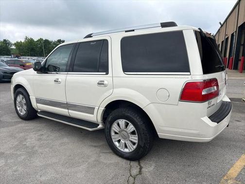 2008 Lincoln Navigator Base