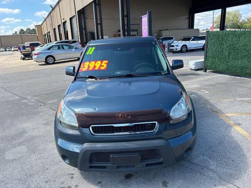 2011 Kia Soul +