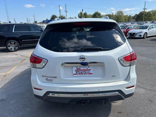 2013 Nissan Pathfinder SL
