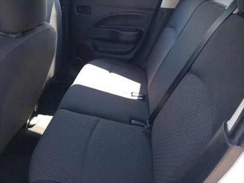 2017 Mitsubishi Mirage ES