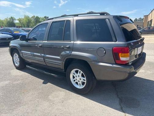 2004 Jeep Grand Cherokee Laredo