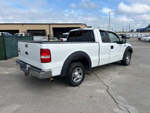 2004 Ford F-150 XLT SuperCab