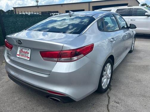 2017 Kia Optima LX