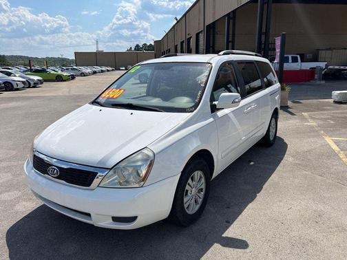 2012 Kia Sedona LX