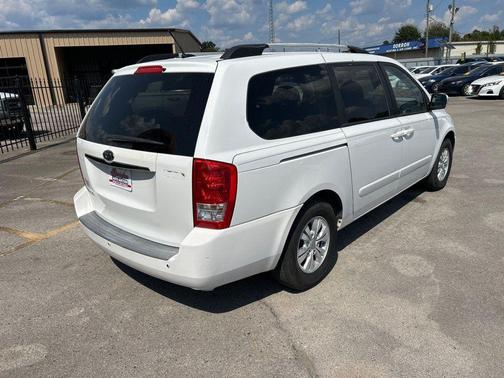 2012 Kia Sedona LX