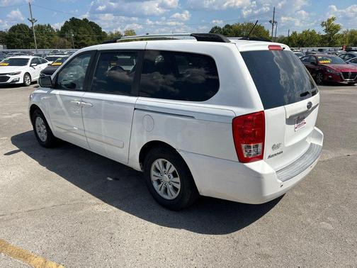 2012 Kia Sedona LX