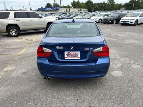 2008 BMW 328 328i