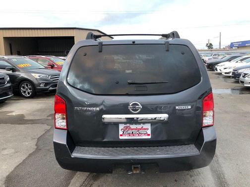 Photo 5 of 8 of 2011 Nissan Pathfinder Silver
