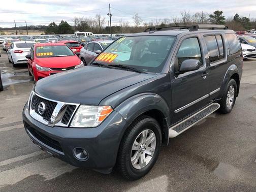 2011 Nissan Pathfinder Silver