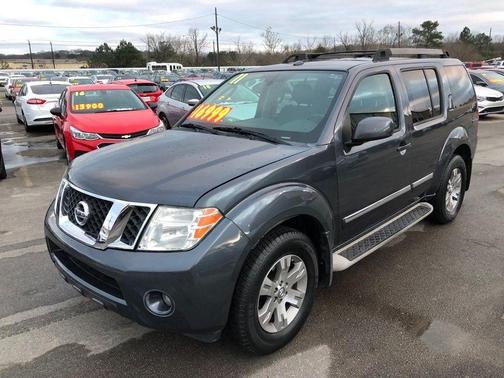 Photo 3 of 8 of 2011 Nissan Pathfinder Silver