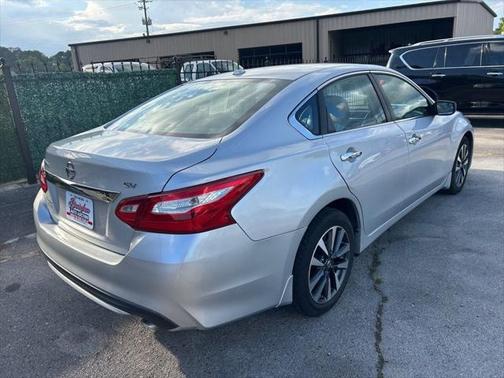 2017 Nissan Altima 2.5 SV