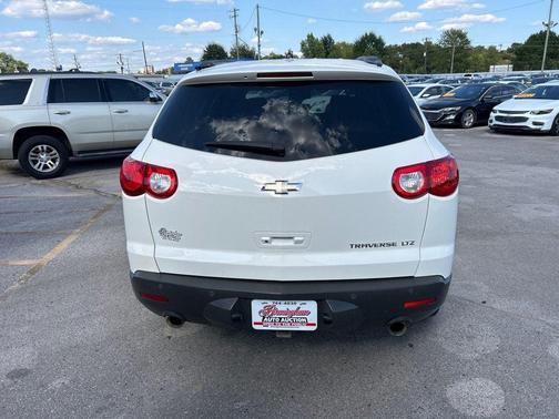 2011 Chevrolet Traverse LTZ