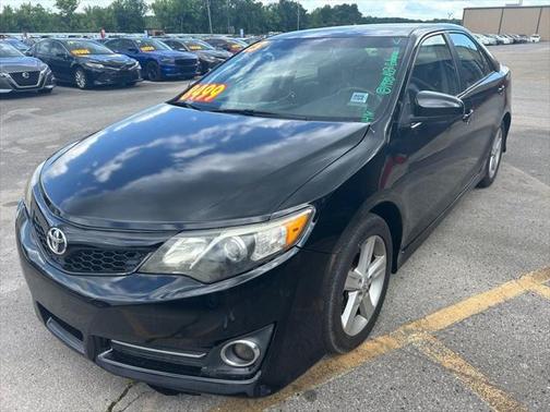 2013 Toyota Camry SE