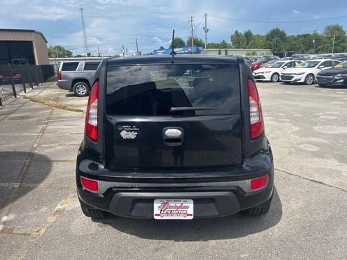 2013 Kia Soul Base