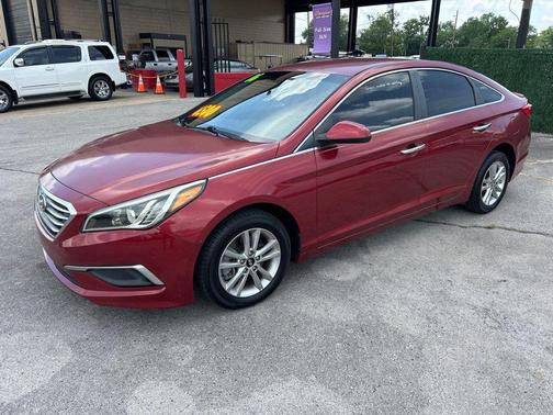2016 Hyundai SONATA SE