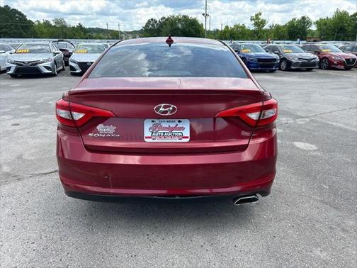 2016 Hyundai SONATA SE
