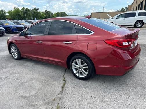 2016 Hyundai SONATA SE